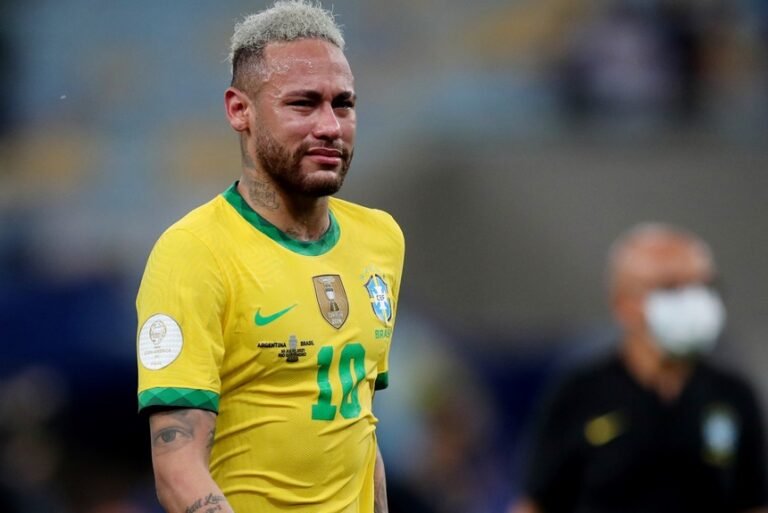 Neymar confirma su retiro de la selección de Brasil: «Di mi sangre y mi vida… pero ahora ya no quiero más»