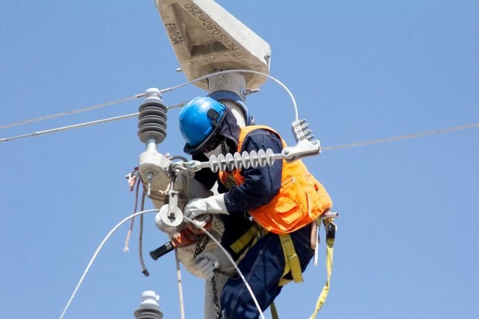A solicitud de ALUPAR PERÚ se restringirá el servicio eléctrico en zonas de Castilla