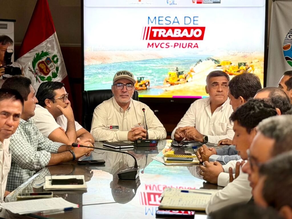 Piura: Ministro de Vivienda supervisó las intervenciones de prevención ante el Fenómeno «El Niño»