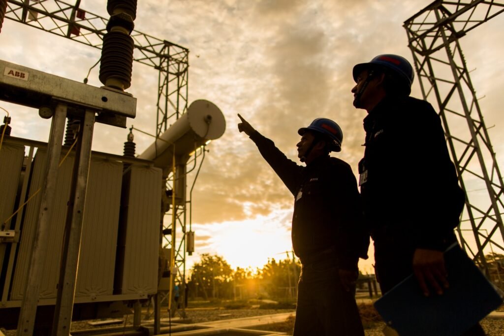 ENOSA restringirá el servicio eléctrico en zonas de Piura por trabajos de mantenimiento