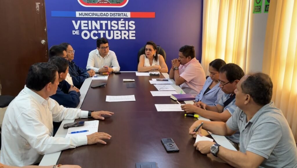 ENOSA y Municipalidad de Veintiséis de Octubre coordinan acciones ante riesgos por el FEN