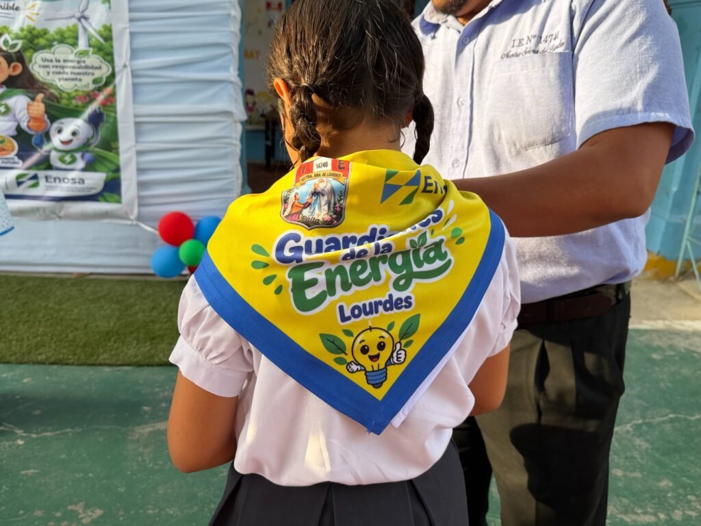 Escolares de Paita promueven el uso eficiente de la energía