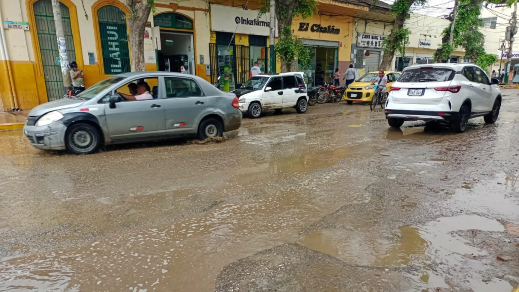 Lluvias en Ecuador ponen en alerta a Piura ante posible aumento de precipitaciones