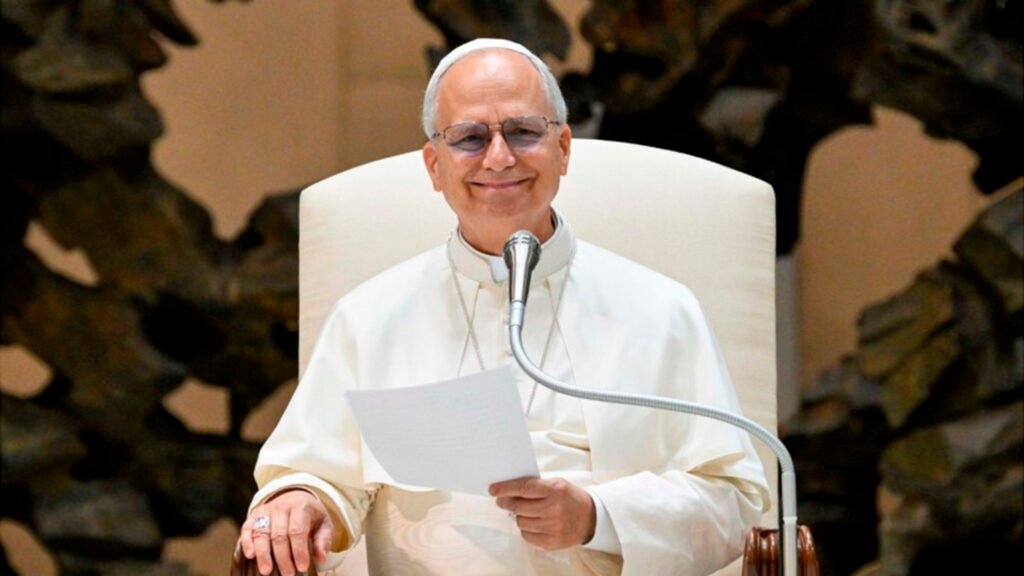 Papa León XIV será hospitalizado este martes